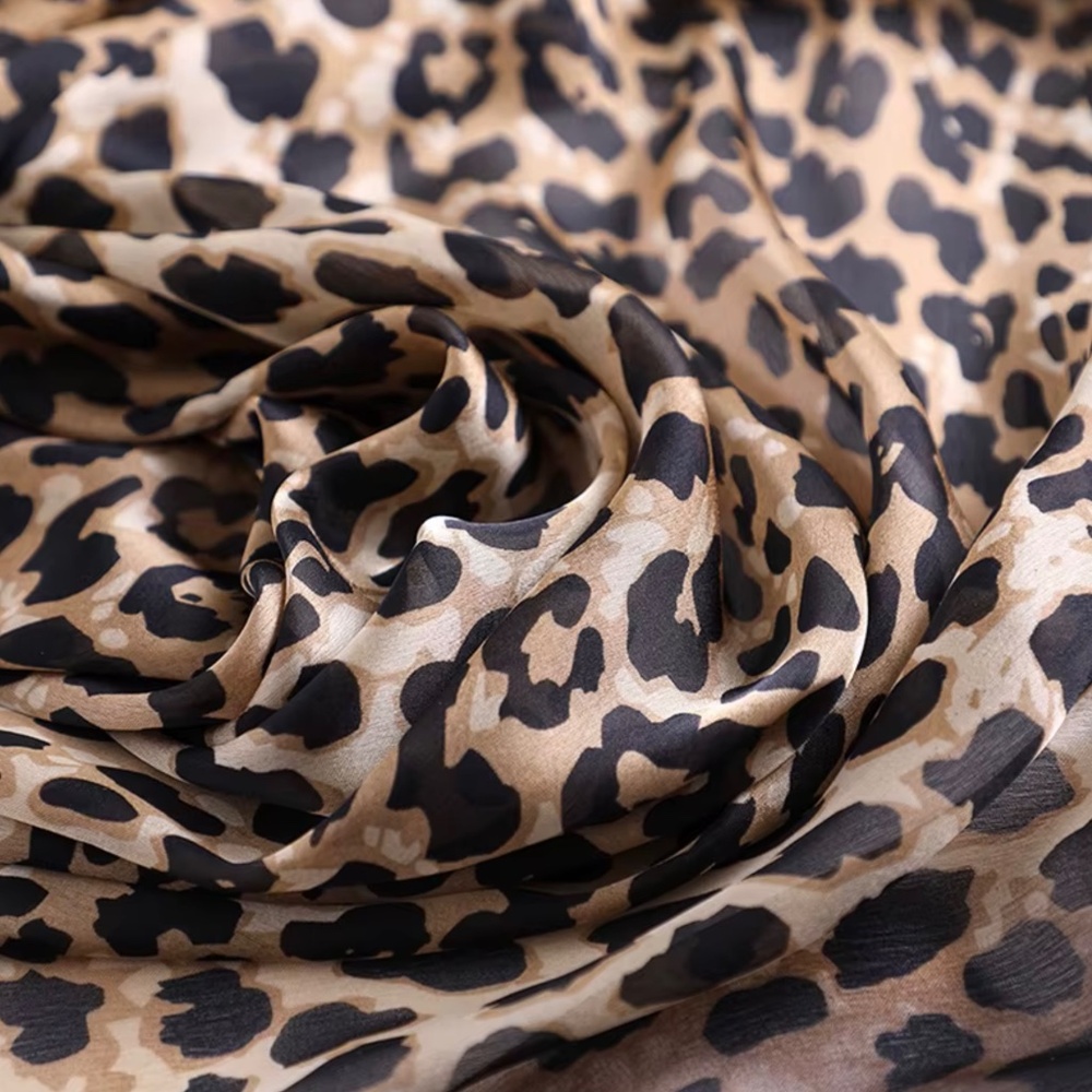 100% SILK SATIN Large Shawl Leopard Print Scarf Animal Print Wrap Coverup Gift - Picture 6 of 11